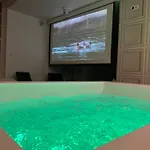 Avec Jacuzzi Sauna & Cinema - Nid D'angers * 昂热