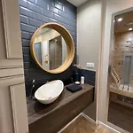 Avec Jacuzzi Sauna & Cinema - Nid D'angers Angers